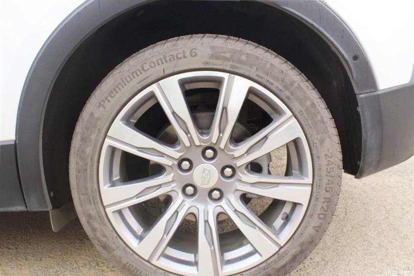 Cadillac XT4