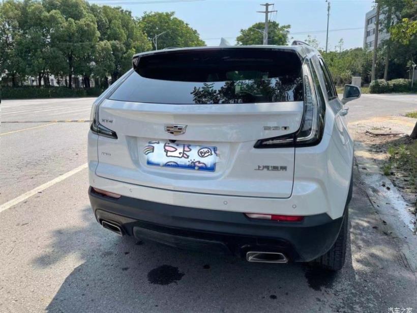 Cadillac XT4