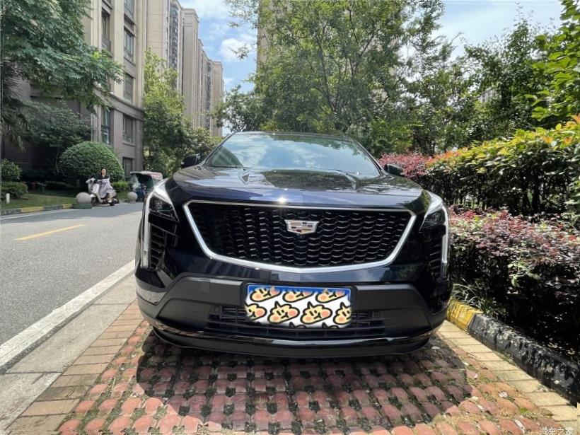 Cadillac XT4