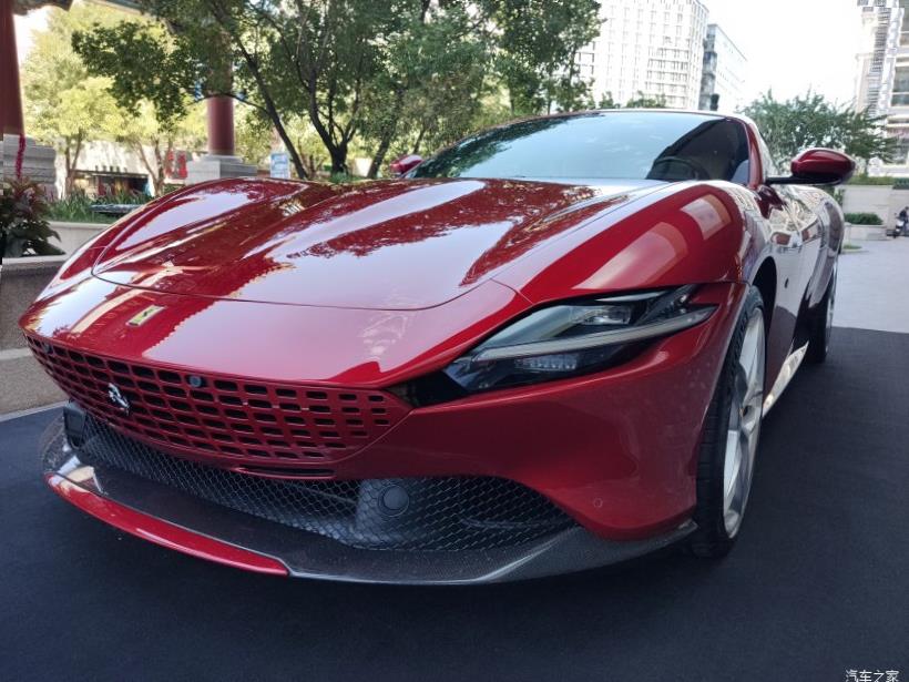 Ferrari 488 Pista