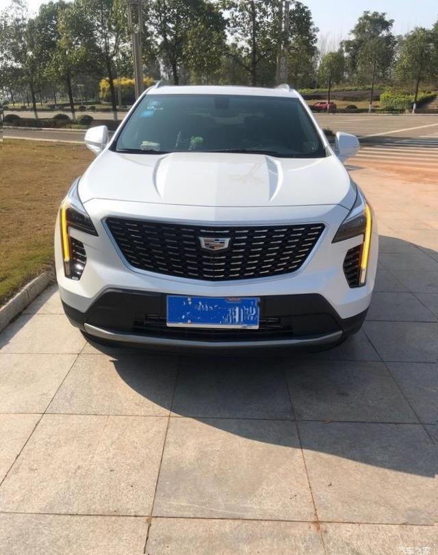 Cadillac XT4