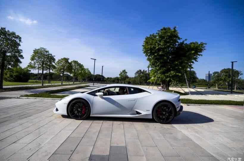 Lamborghini Huracan