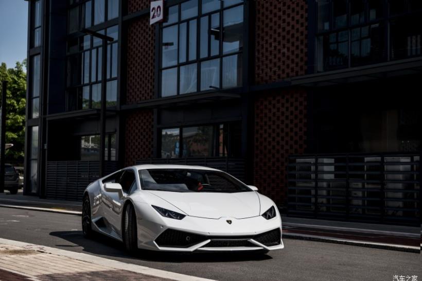 Lamborghini Huracan