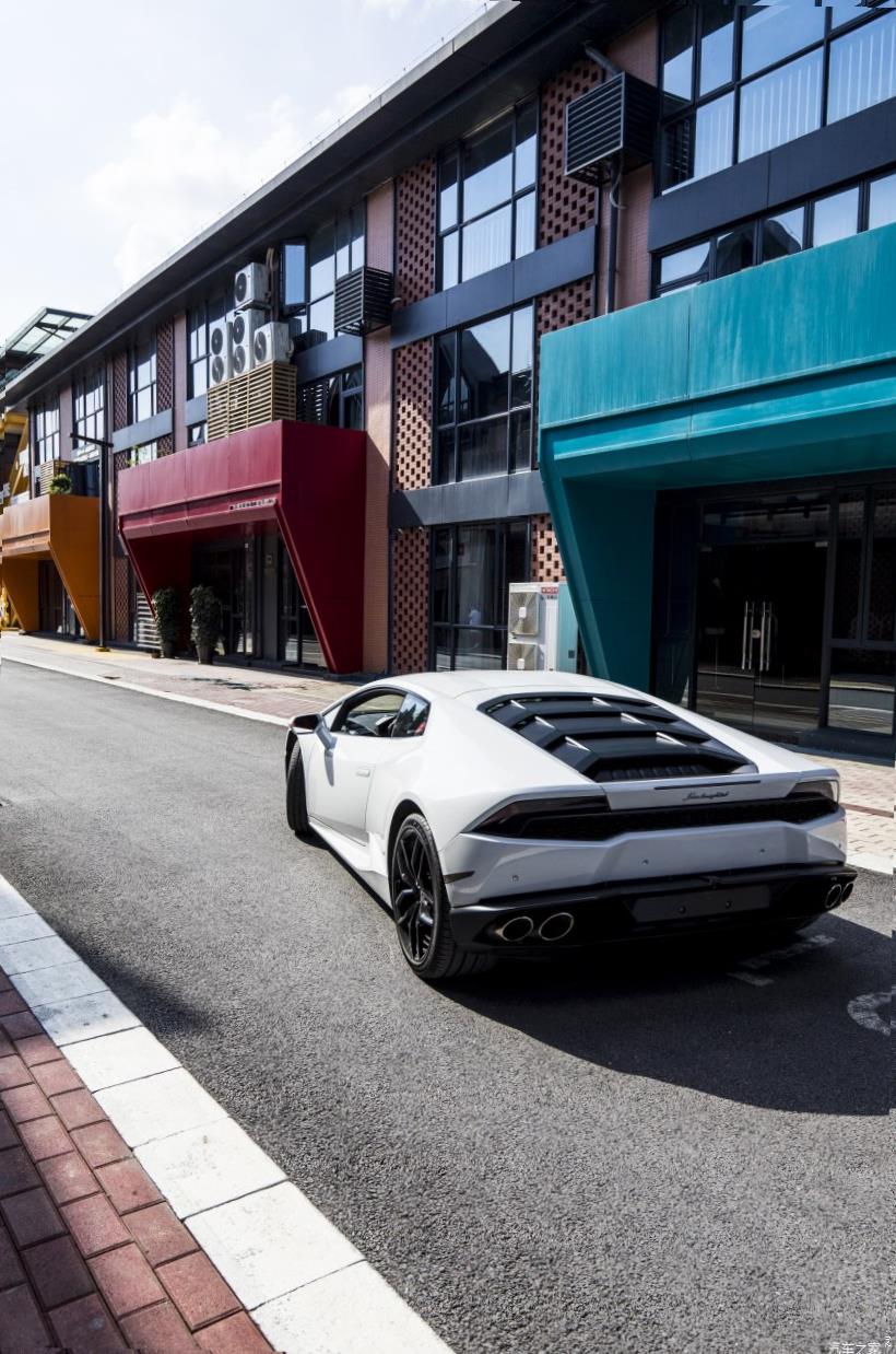 Lamborghini Huracan