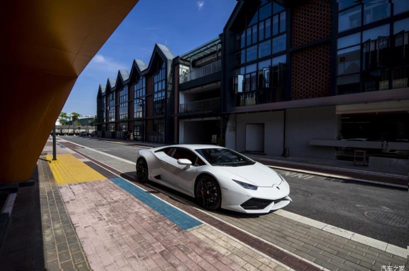 Lamborghini Huracan