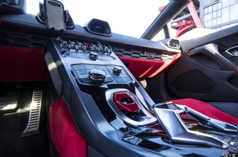 Lamborghini Huracan