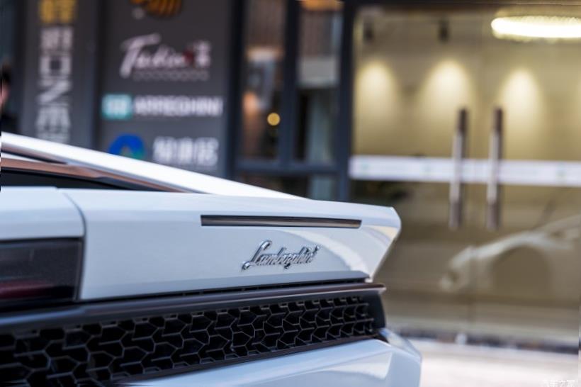 Lamborghini Huracan