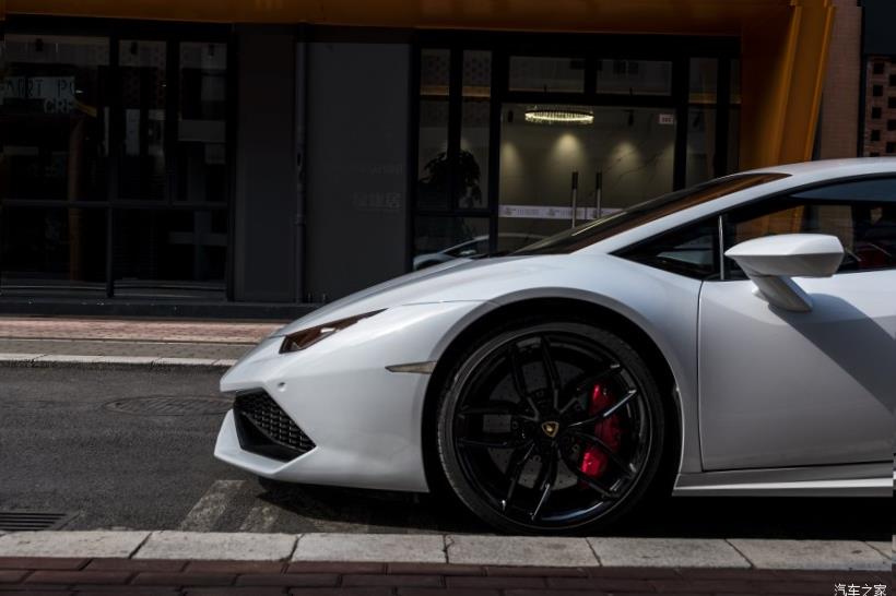 Lamborghini Huracan