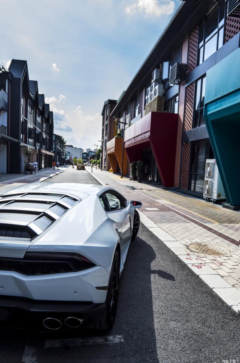 Lamborghini Huracan