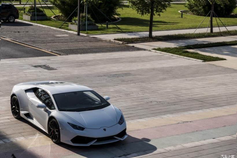 Lamborghini Huracan