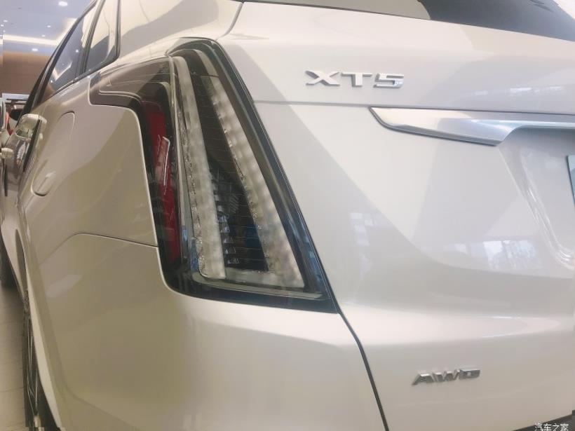 Cadillac XT5