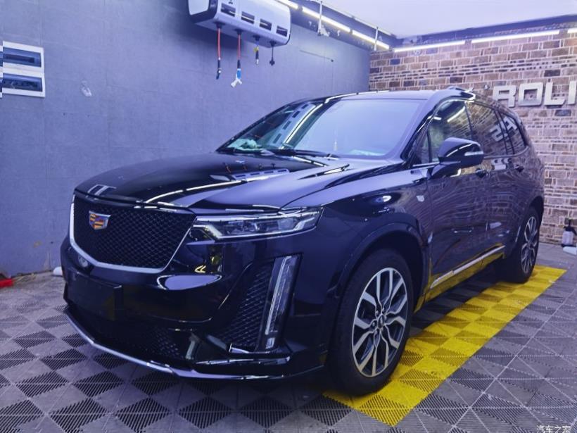 Cadillac XT6 (C1TL)