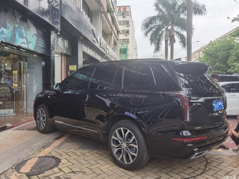 Cadillac XT6 (C1TL)