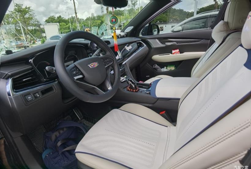 Cadillac XT6 (C1TL)