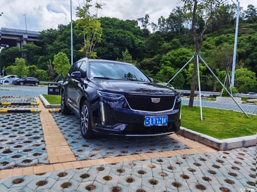 Cadillac XT6 (C1TL)