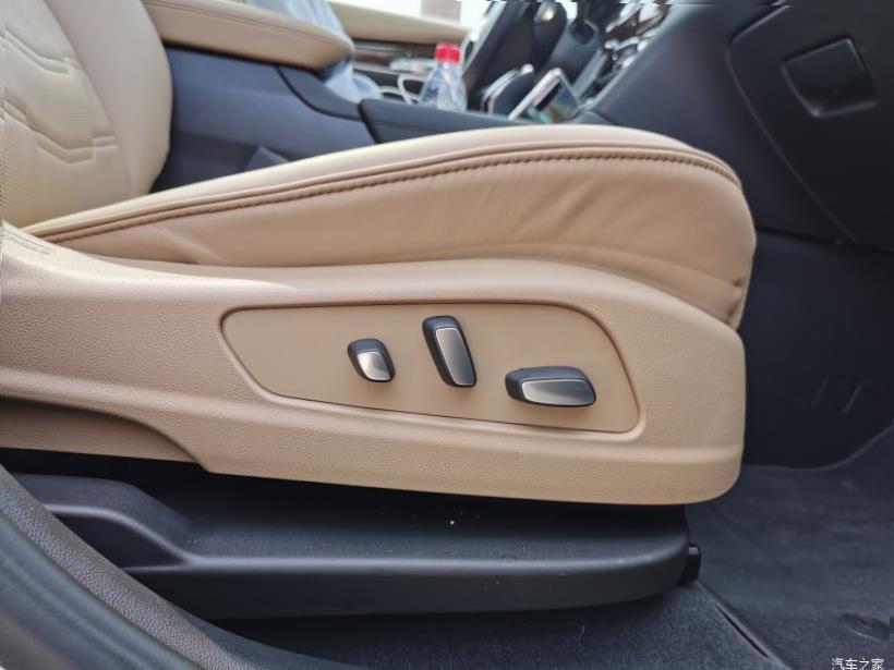 Cadillac XT6 (C1TL)