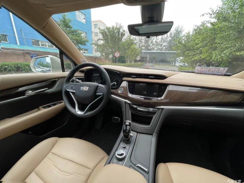 Cadillac XT6 (C1TL)
