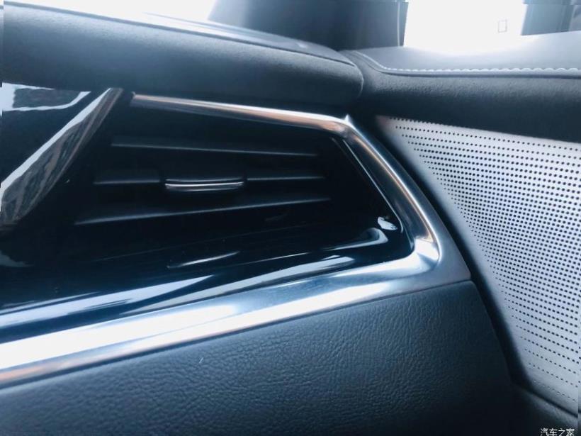 Cadillac XT6 (C1TL)