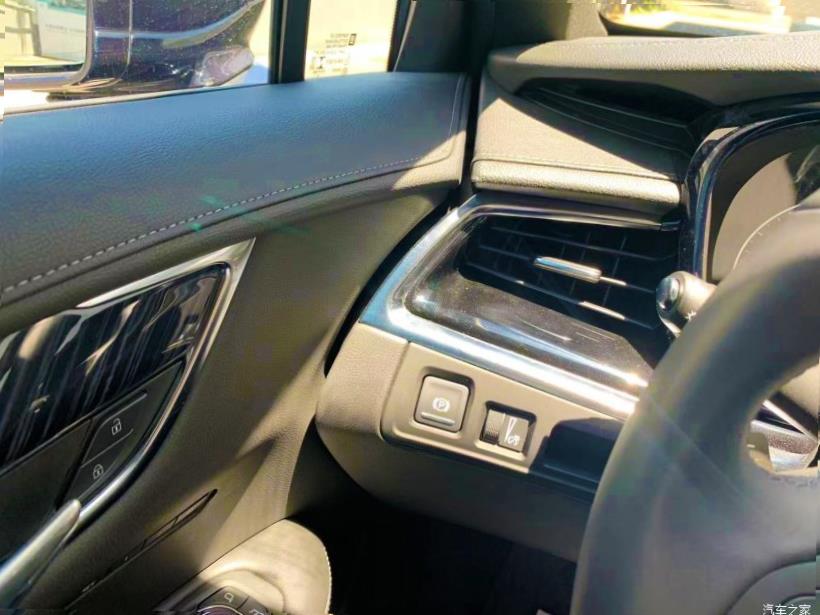Cadillac XT6 (C1TL)