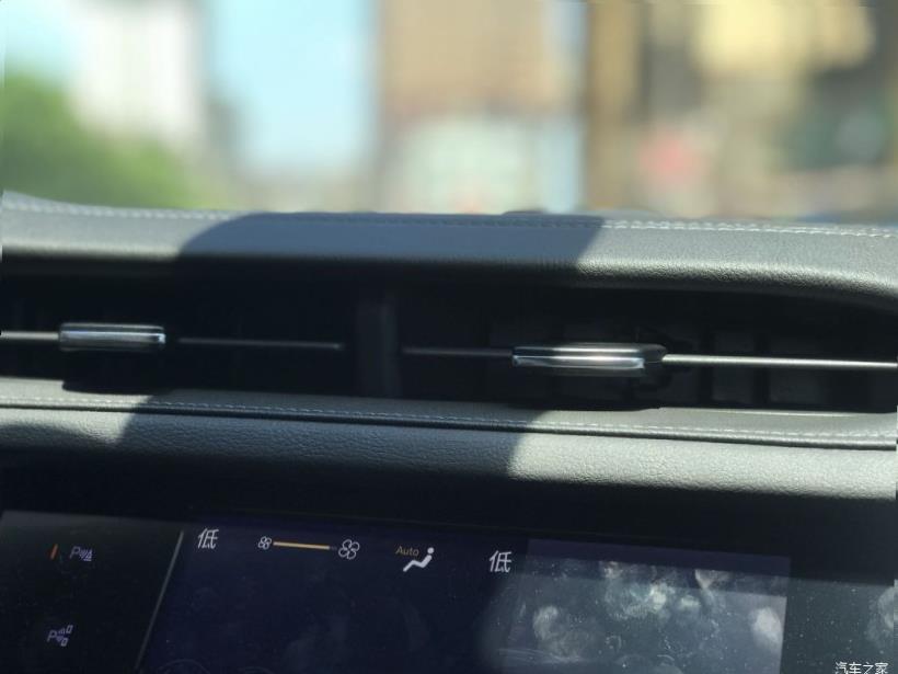 Cadillac XT6 (C1TL)
