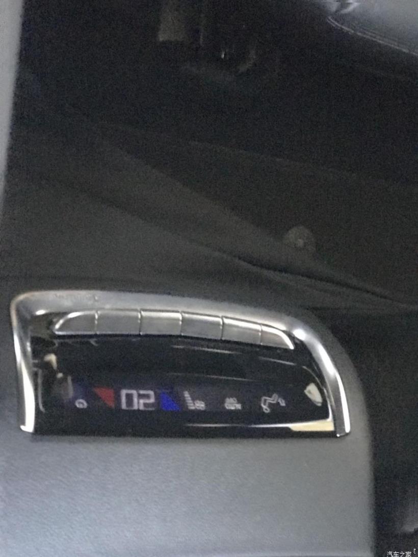 Cadillac XT6 (C1TL)