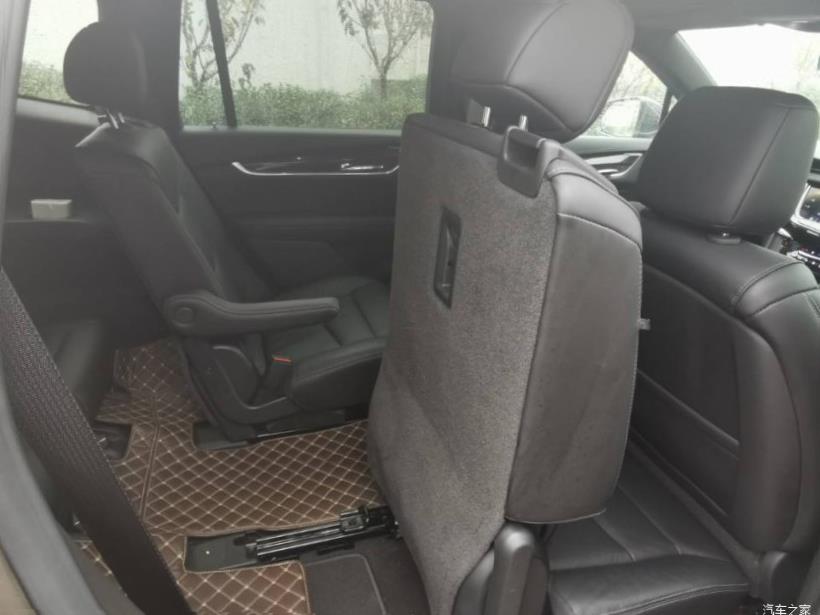 Cadillac XT6 (C1TL)