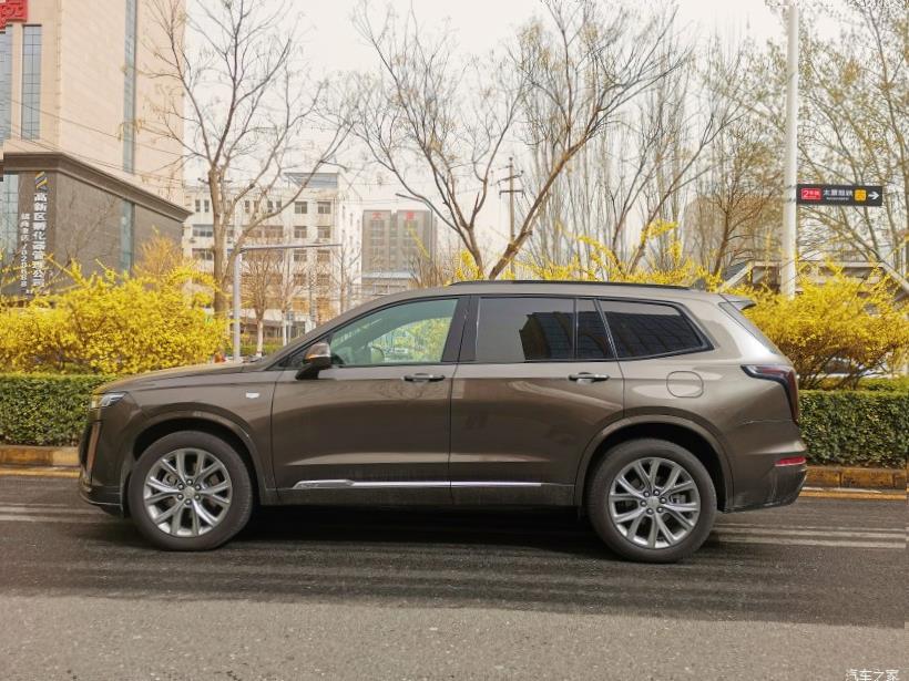 Cadillac XT6 (C1TL)