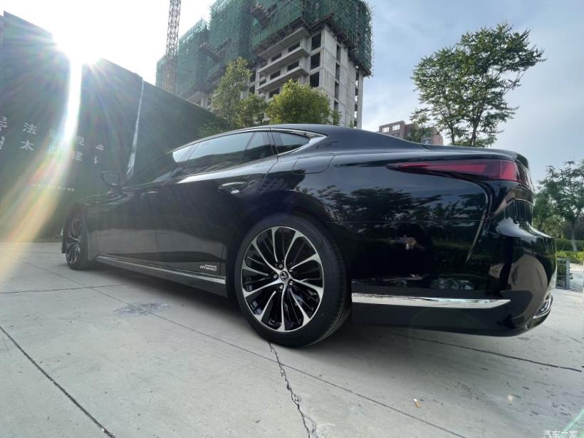 Lexus LS350 (XF50)