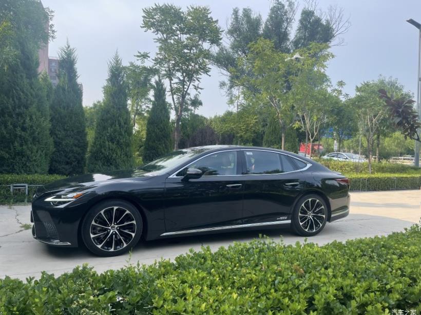 Lexus LS350 (XF50)