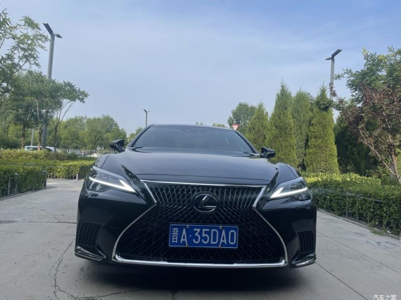 Lexus LS350 (XF50)
