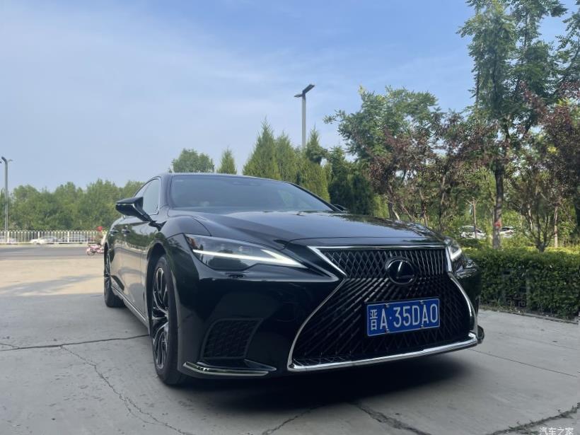 Lexus LS350 (XF50)