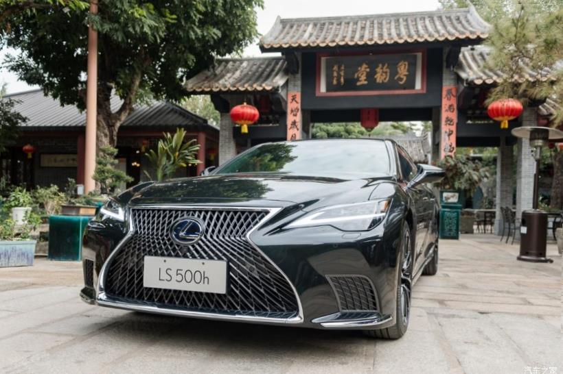 Lexus LS350 (XF50)