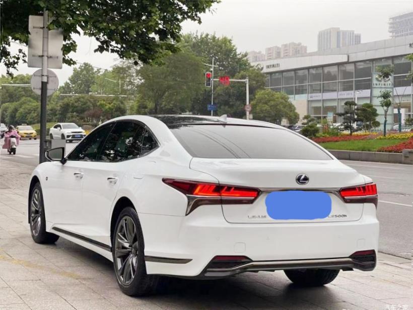 Lexus LS350 (XF50)