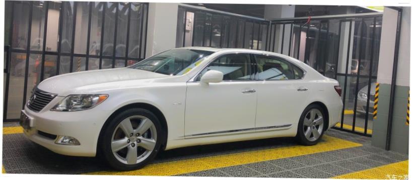 Lexus LS350 (XF50)