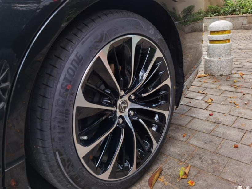 Lexus LS350 (XF50)
