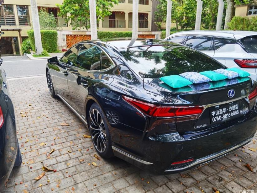 Lexus LS350 (XF50)