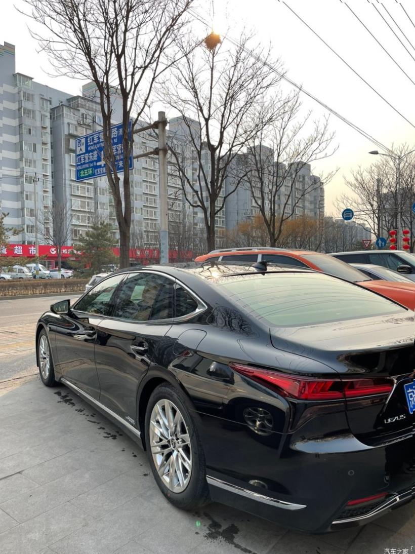 Lexus LS350 (XF50)