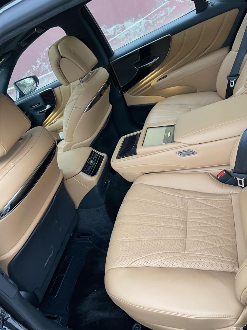 Lexus LS350 (XF50)