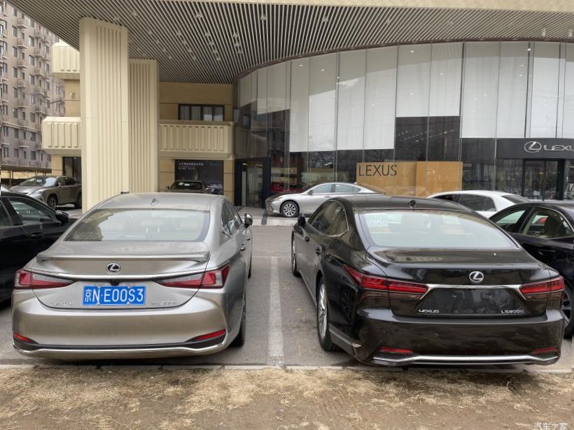 Lexus LS350 (XF50)