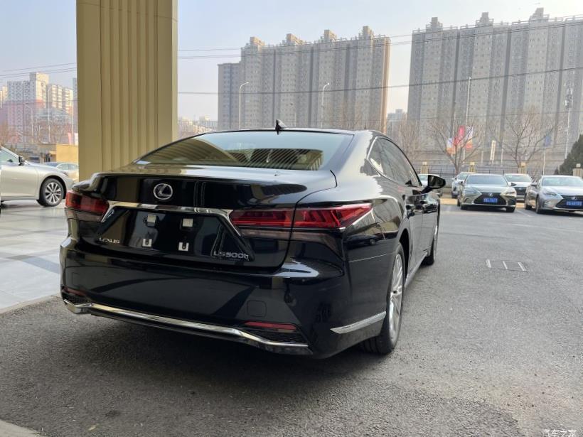 Lexus LS350 (XF50)