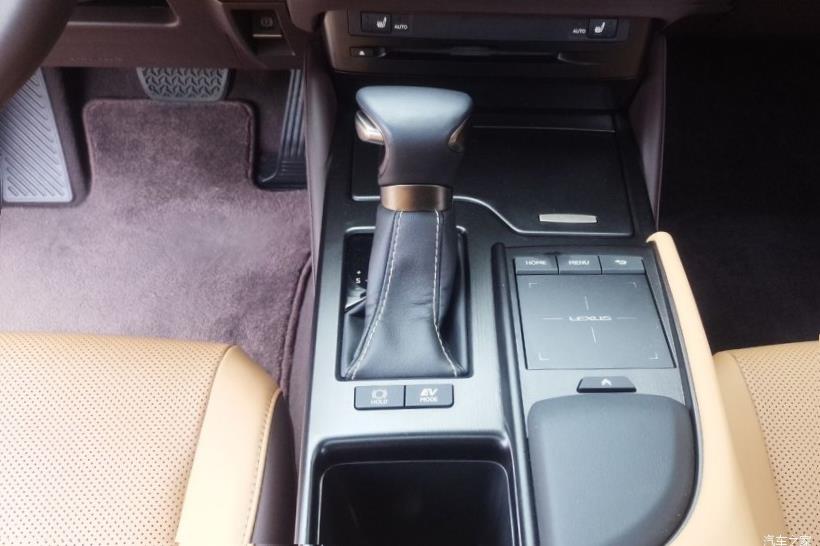 Lexus ES350 (XV70)