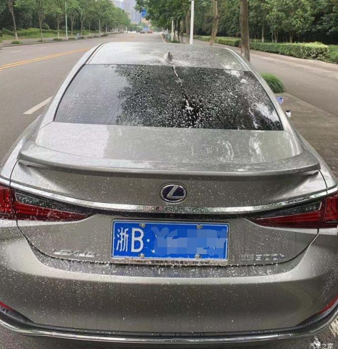 Lexus ES350 (XV70)