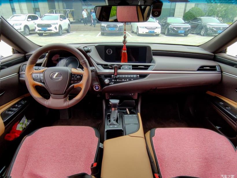 Lexus ES350 (XV70)