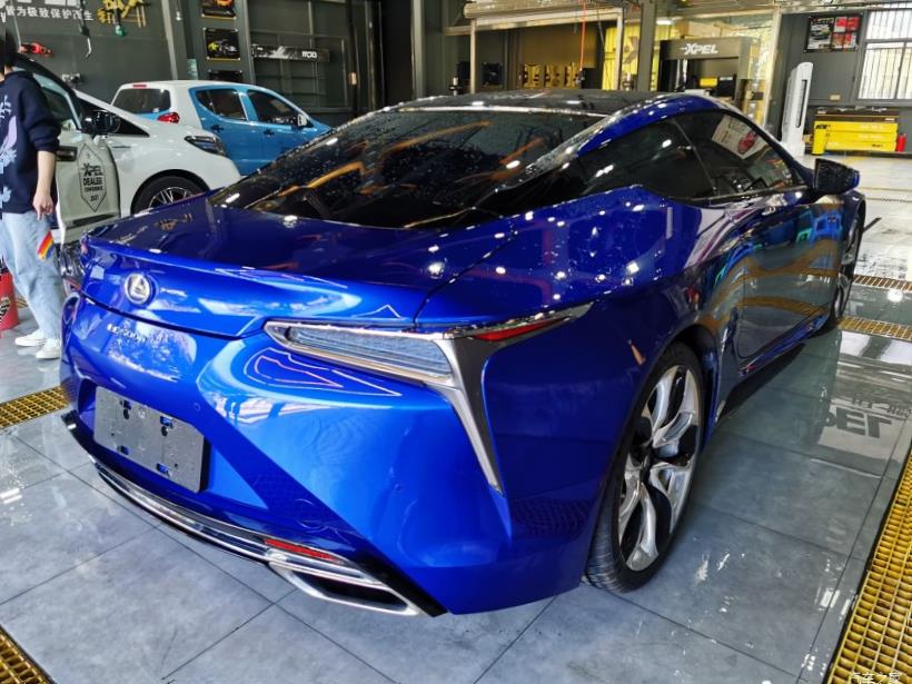 Lexus LC500 