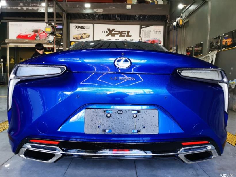 Lexus LC500 
