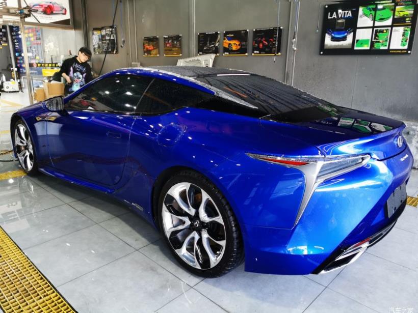 Lexus LC500 
