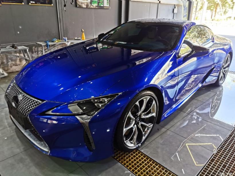 Lexus LC500 