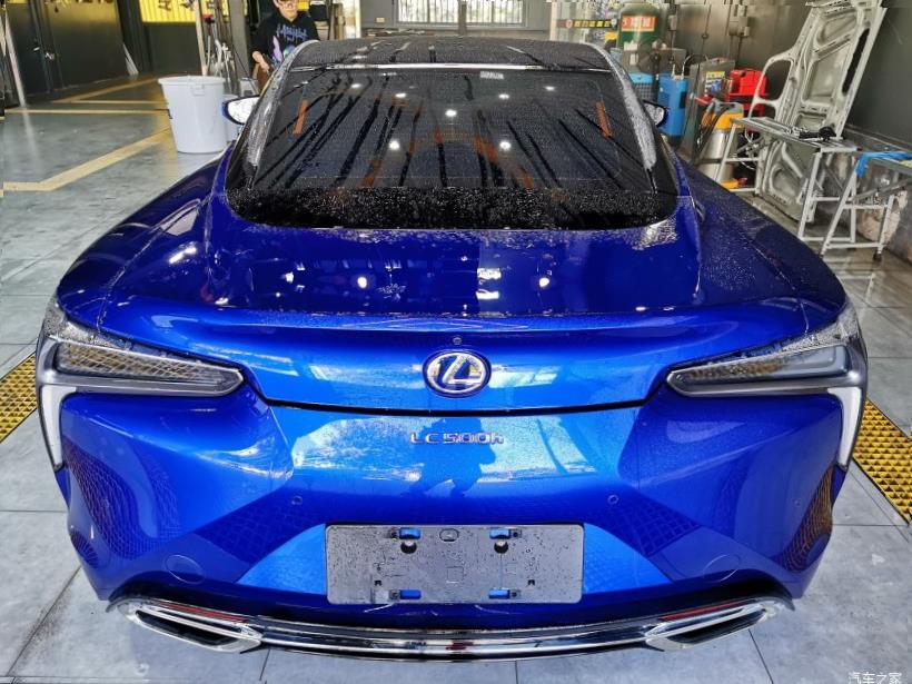 Lexus LC500 