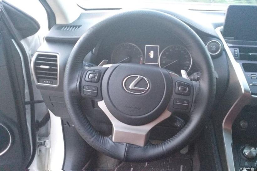 Lexus NX200 (Z10)