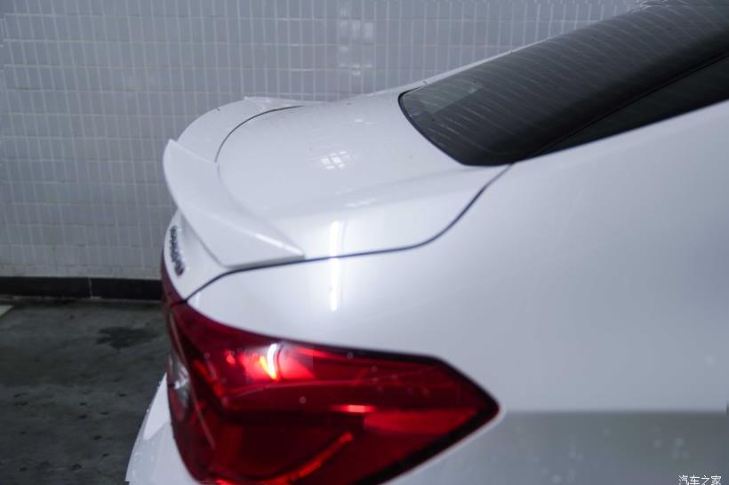 Honda Accord (CR)